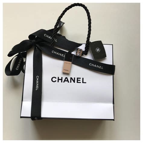 vip gifts chanel